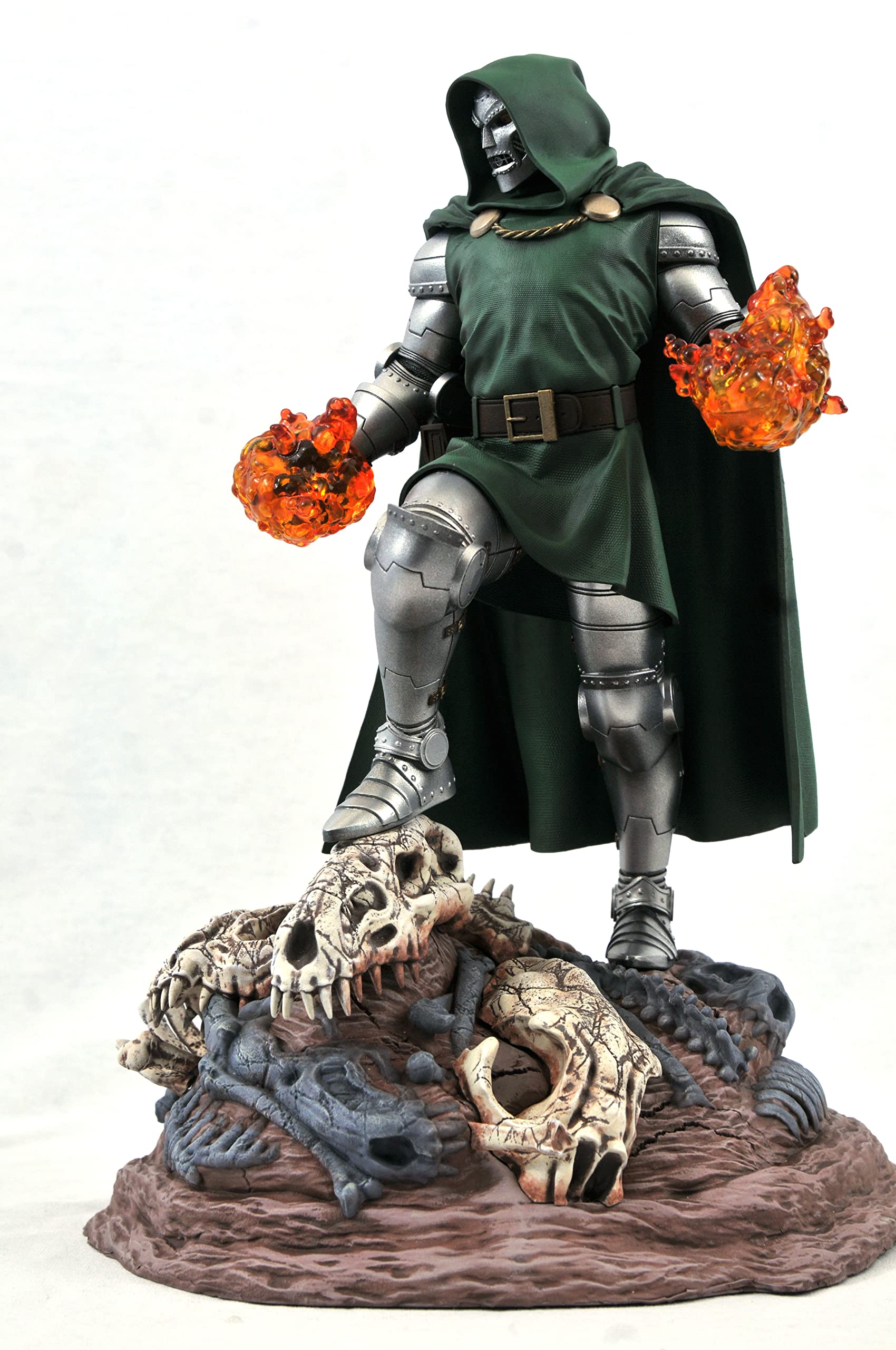 Dr.Doom ドクター・ドゥーム　胸像貯金箱 Dr.Doom ドクター・ドゥーム 胸像貯金箱 - メルカリ